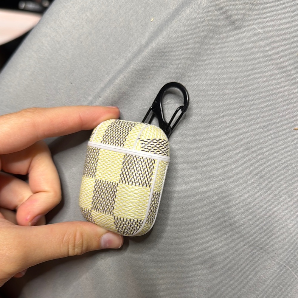 Plaid AirPods Case with Clip